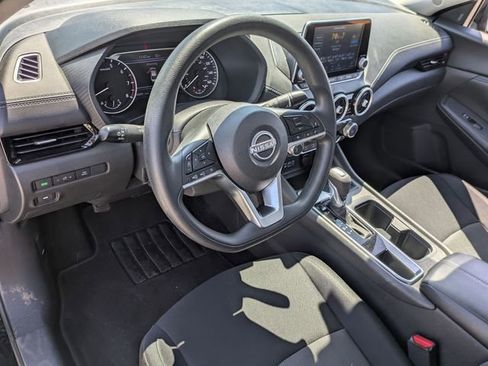 Used 2025 Nissan Sentra SV FWD image 13