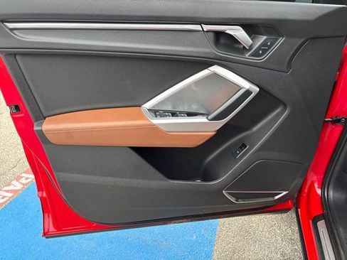 Used 2020 Audi Q3 2.0T Prestige w/ Prestige Package image 15