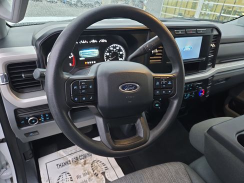 Used 2024 Ford F250 XLT image 16