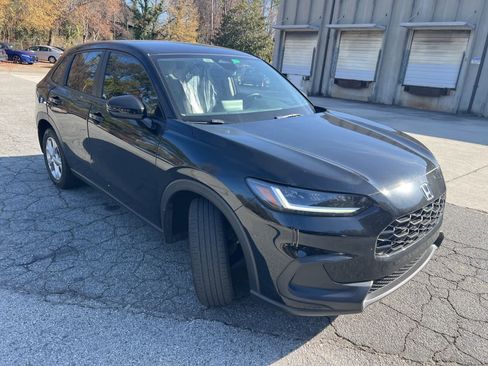 Used 2023 Honda HR-V LX image 13