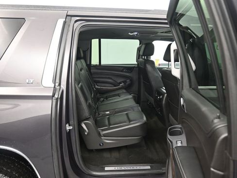 Used 2018 Chevrolet Suburban LT AWD/4WD image 45