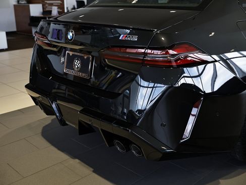 New 2026 BMW M5 Base w/ Executive Package image 6