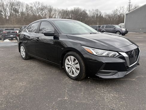 Used 2020 Nissan Sentra S image 5