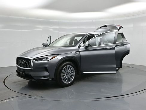Used 2024 INFINITI QX50 Luxe image 30