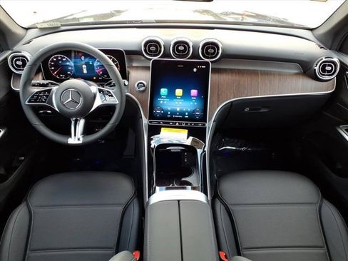 New 2026 Mercedes-Benz GLC 300 GLC 300 image 4