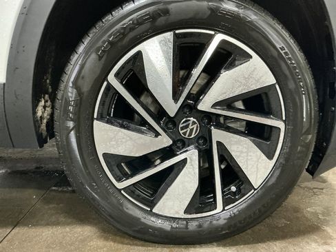 New 2026 Volkswagen Atlas SE AWD/4WD image 15