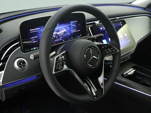 New 2025 Mercedes-Benz E 450 4MATIC All-Terrain Wagon image 4