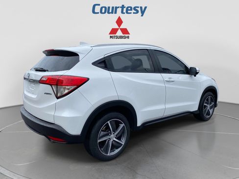Used 2022 Honda HR-V EX image 7