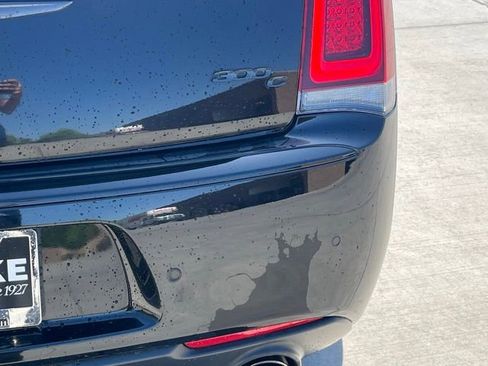Used 2023 Chrysler 300 C RWD image 11