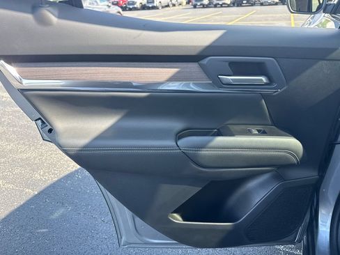 New 2027 GMC Terrain Denali AWD/4WD image 32