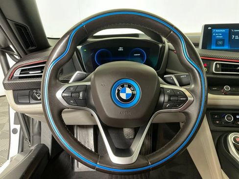 Used 2019 BMW i8 Roadster AWD/4WD image 14