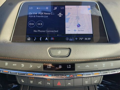 Used 2023 Cadillac XT4 Sport image 21