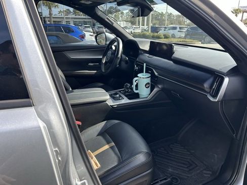 Used 2024 MAZDA CX-90 Plug-In Hybrid w/ Premium Plus image 9