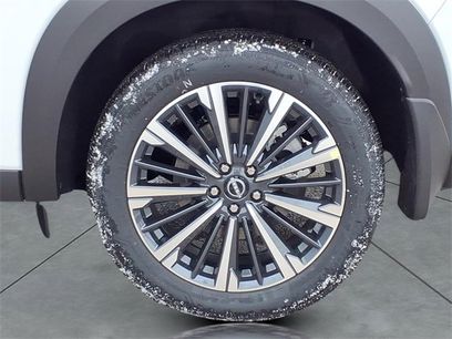 New 2026 Nissan Pathfinder Platinum