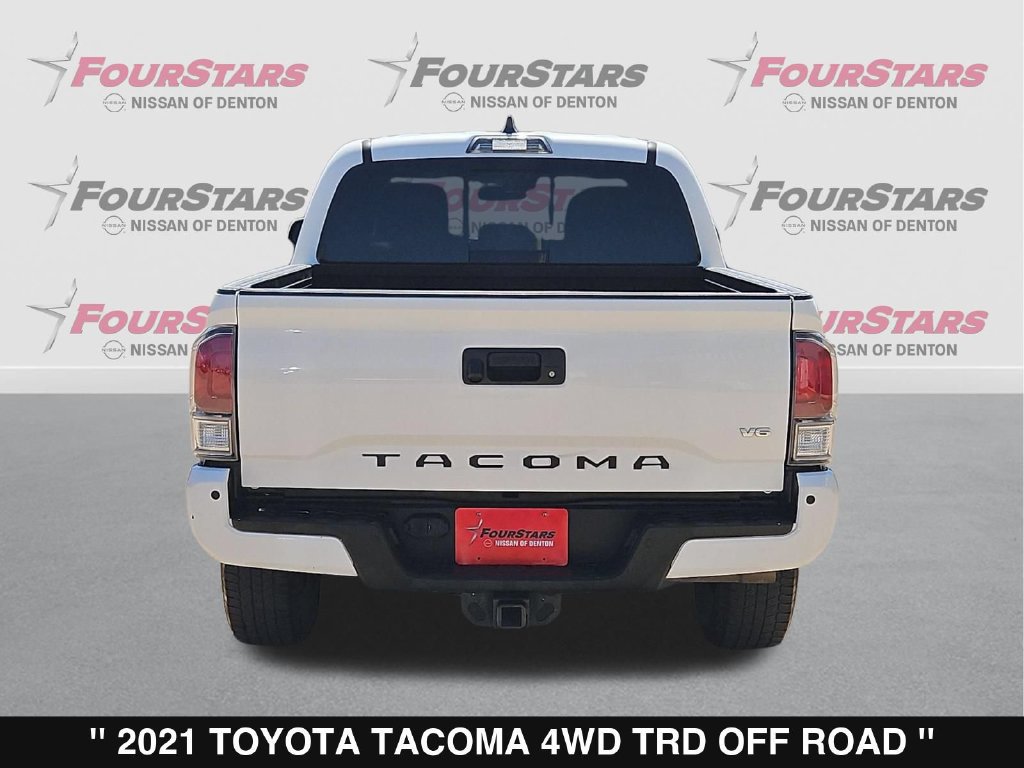 Used 2021 Toyota Tacoma TRD Off-Road w/ Technology Package AWD/4WD image 5