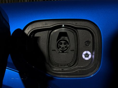 Used 2025 Ford Mustang Mach-E Premium image 65