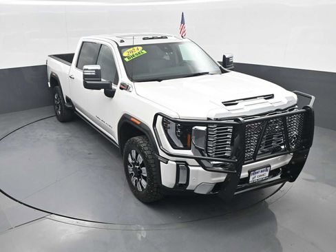 Used 2024 GMC Sierra 3500 Denali w/ Denali Reserve Package AWD/4WD image 29