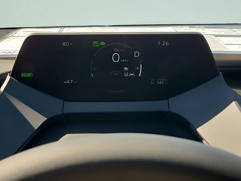 New 2026 Toyota Prius Plug-In Hybrid FWD image 37