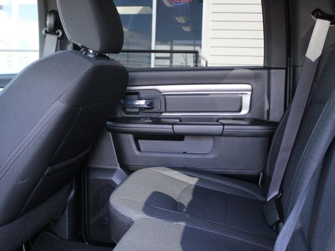 Used 2021 RAM 1500 Classic Warlock AWD/4WD image 43
