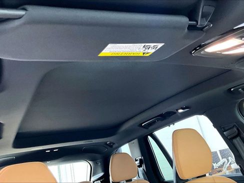 Used 2023 Volvo XC90 T8 Ultimate image 22