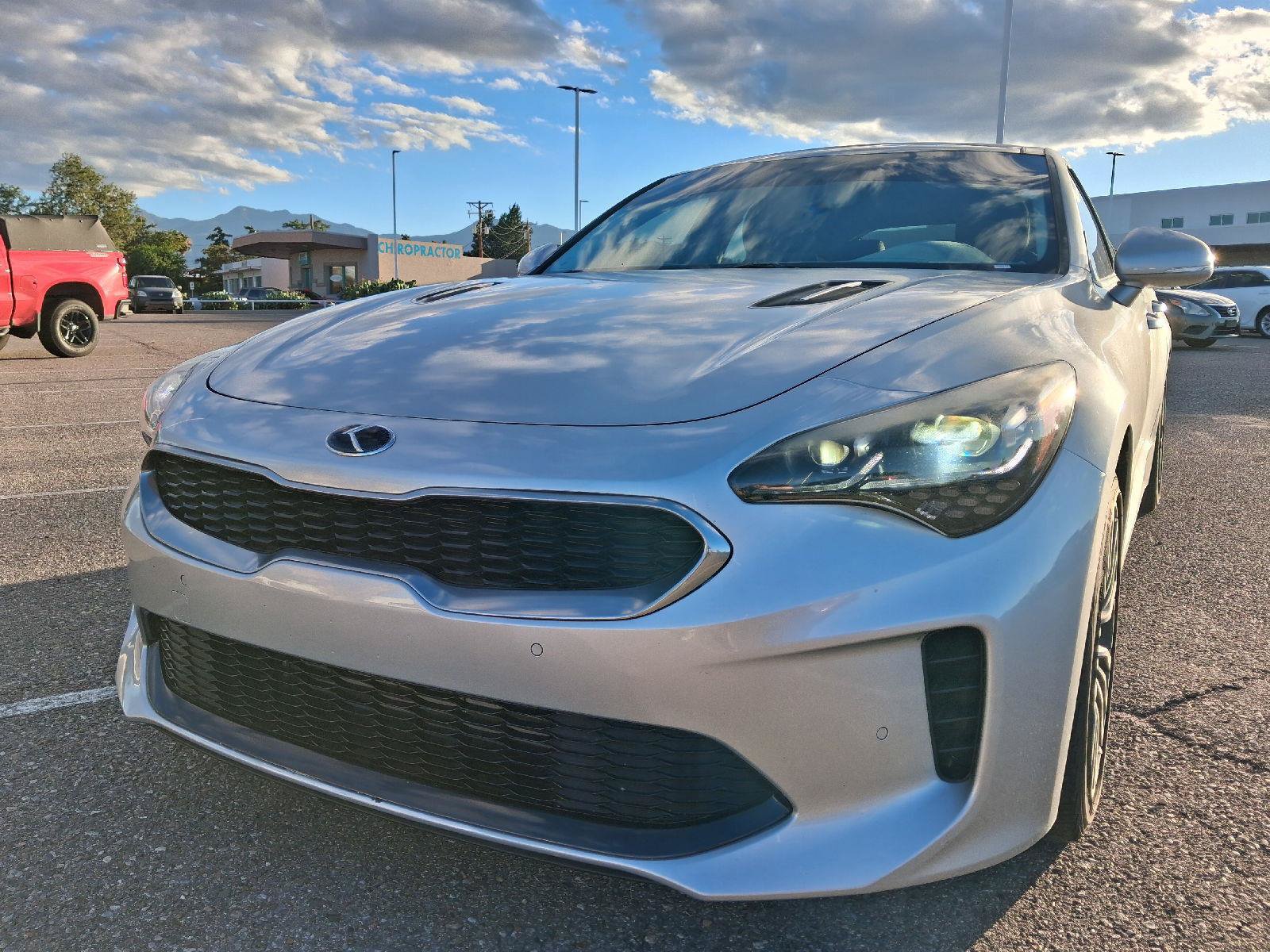 Used 2018 Kia Stinger Premium RWD image 10