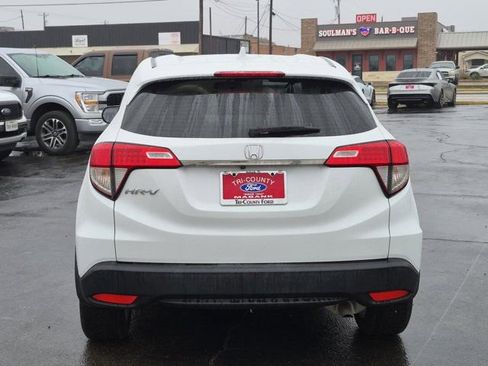 Used 2022 Honda HR-V LX image 5