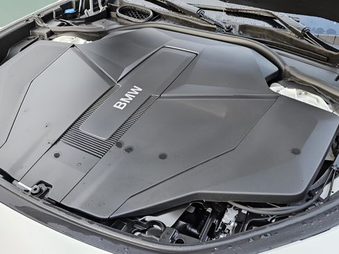 New 2026 BMW i7 eDrive50 w/ M Sport Package image 27