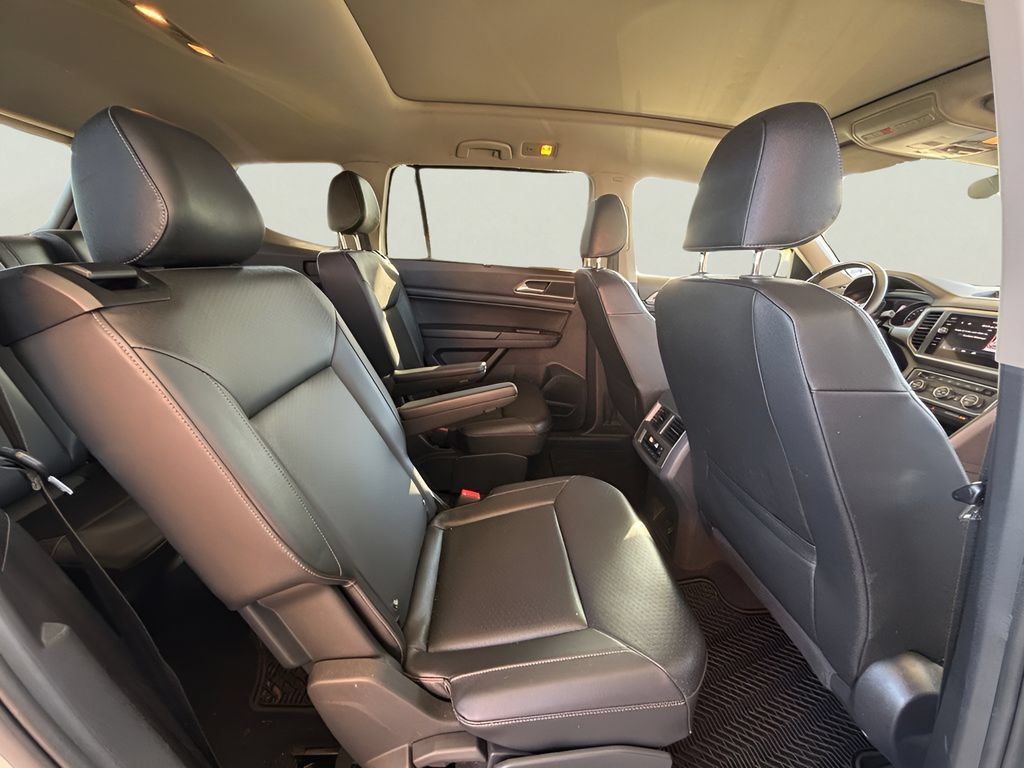 Used 2019 Volkswagen Atlas SE w/ Panoramic Sunroof Package FWD image 31