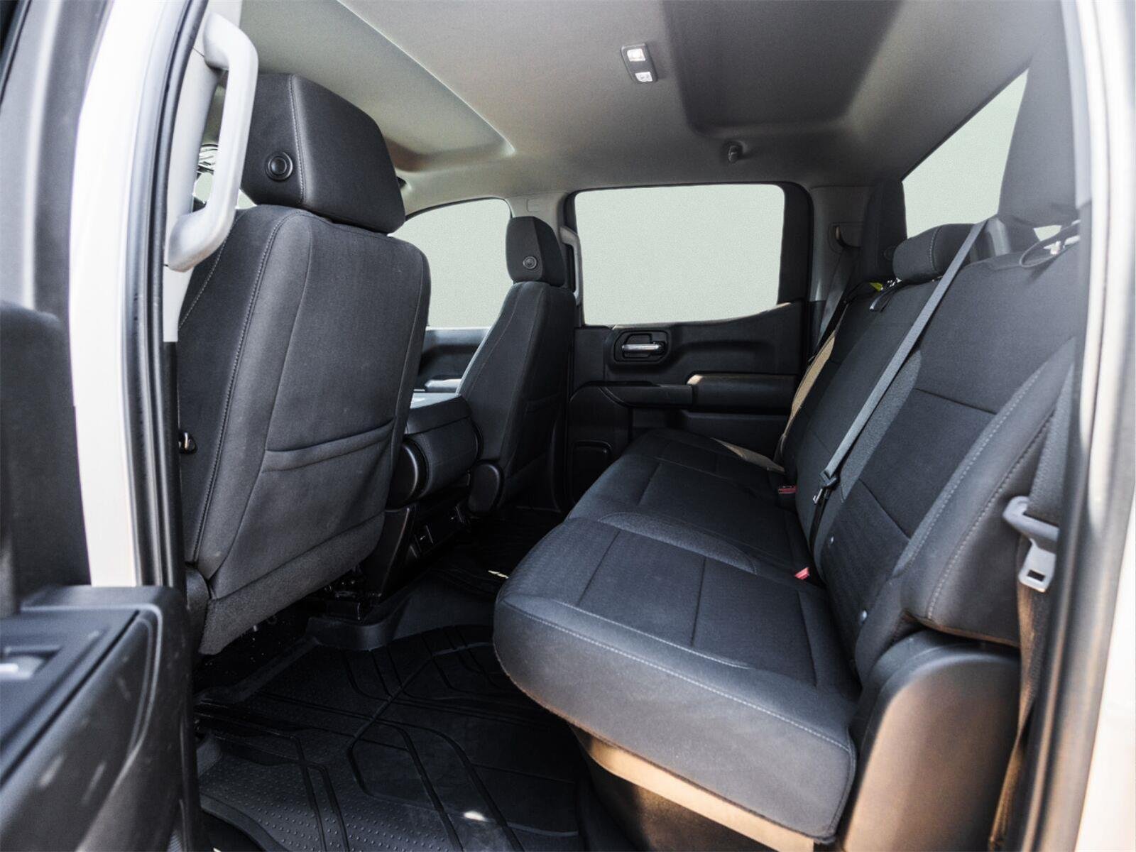 Used 2022 Chevrolet Silverado 1500 Custom AWD/4WD image 18