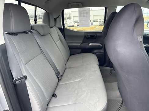 Used 2017 Toyota Tacoma SR5 w/ Tow Package image 14