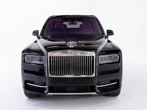 Certified 2024 Rolls-Royce Cullinan image 8
