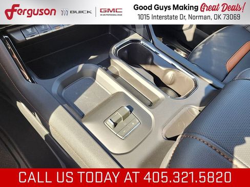 New 2026 GMC Sierra 2500 AT4 w/ AT4 Premium Plus Package AWD/4WD image 32