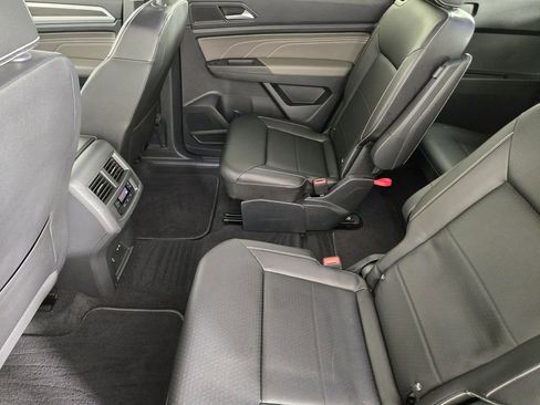 Used 2023 Volkswagen Atlas SE FWD image 33