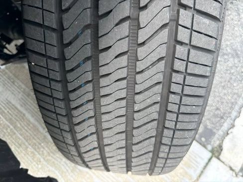 Used 2024 GMC Sierra 1500 Denali w/ Technology Package AWD/4WD image 13