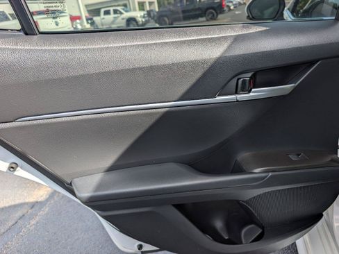 Used 2023 Toyota Camry SE FWD image 36