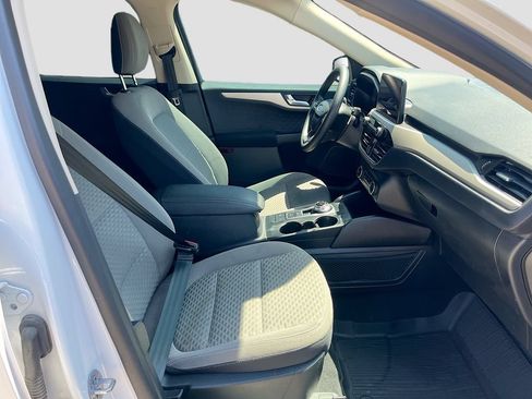 Used 2020 Ford Escape SE FWD image 29