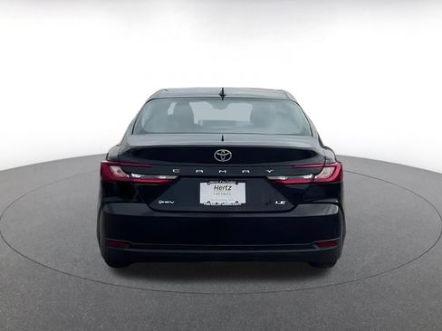 Used 2025 Toyota Camry LE image 11