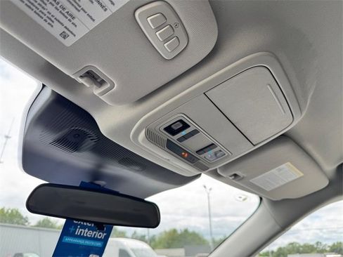 New 2025 Ford Explorer Active w/ Active Comfort Package image 26