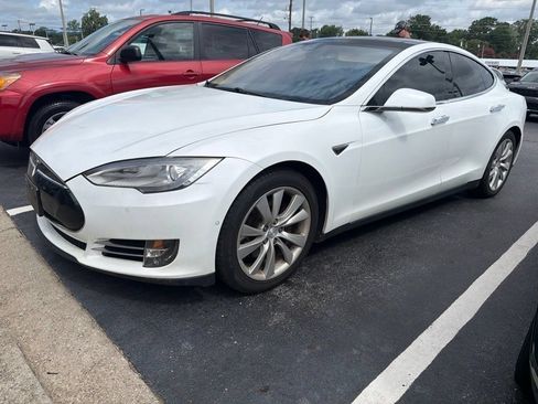 Used 2015 Tesla Model S 85D AWD/4WD image 1