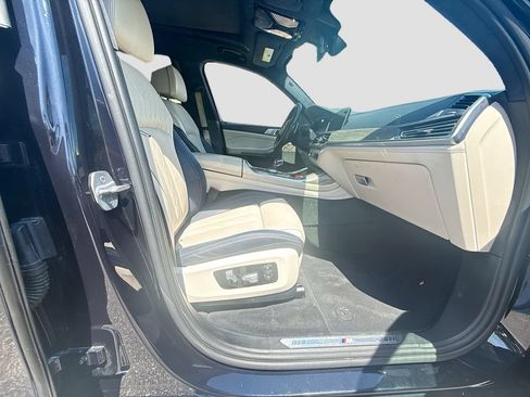 Used 2019 BMW X7 xDrive50i w/ Dynamic Handling Package AWD/4WD image 33