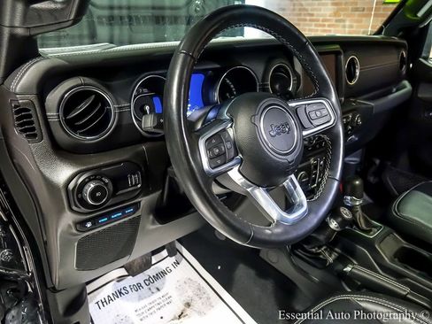 Used 2023 Jeep Wrangler Unlimited Sahara w/ Cold Weather Group image 14