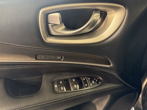 Used 2019 INFINITI QX60 Luxe image 19