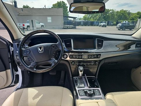 Used 2014 Hyundai Equus Signature RWD image 14