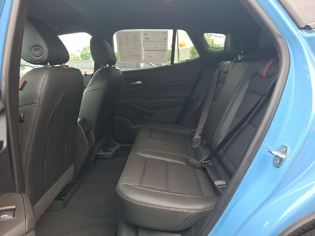 Used 2024 Chevrolet Trax RS w/ Driver Confidence Package FWD image 10