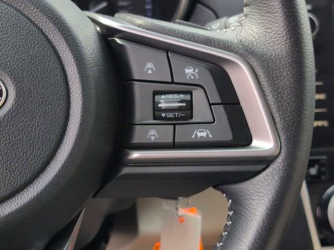 Used 2018 Subaru Outback 2.5i Premium image 24