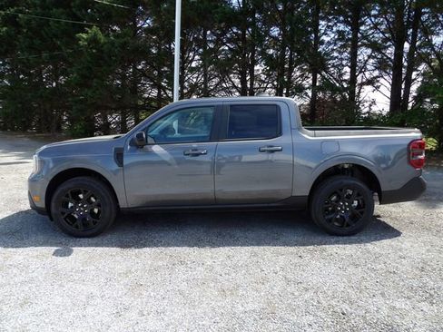 New 2026 Ford Maverick Lariat AWD/4WD image 2
