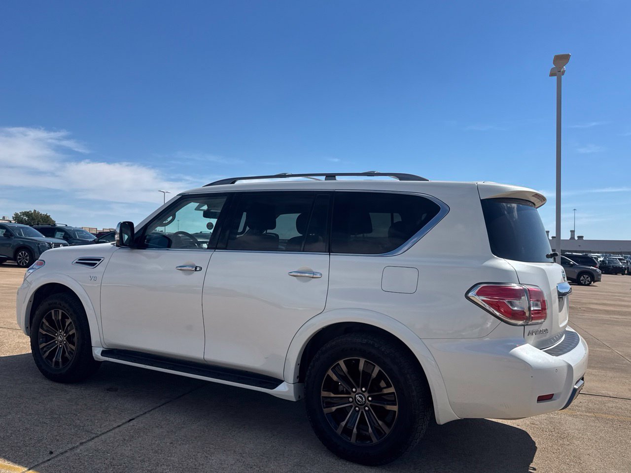 Used 2019 Nissan Armada Platinum w/ Captain's Chairs Package RWD image 16