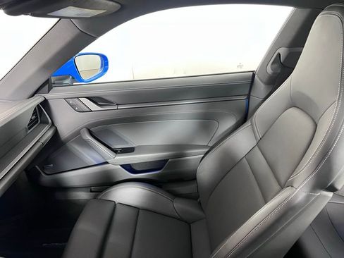 Certified 2022 Porsche 911 Carrera 4S AWD/4WD image 24