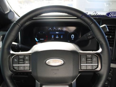 New 2026 Ford F250 Platinum image 17