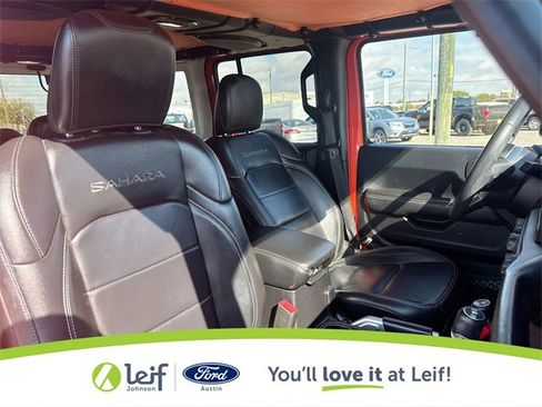 Used 2018 Jeep Wrangler Unlimited Sahara w/ Safety Group image 31